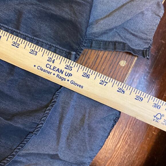 A.N.A. Shimmer Denim Look 3/4 sleeve collared size medium hi low button up used - Picture 9 of 11